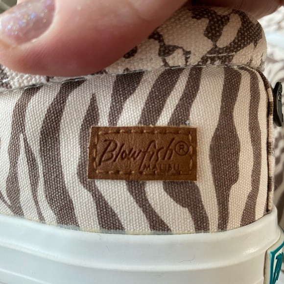 Blowfish Malibu Slip On Sneakers. Brown/Cream Patchwork Animal Print Pattern,11M - Picture 13 of 13